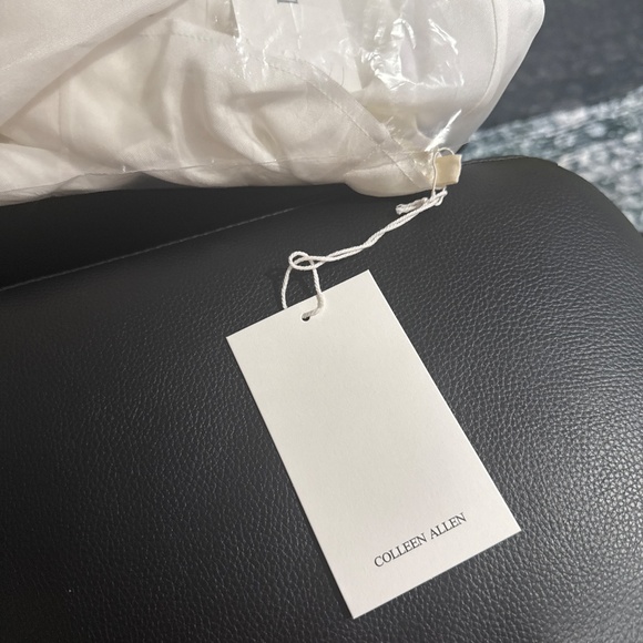 Colleen Allen Silk Turtleneck Button-Up - Picture 3 of 3